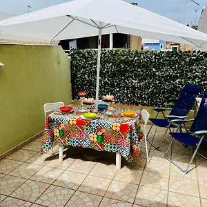 Casa vacanze Pietre Nere House, Pozzallo